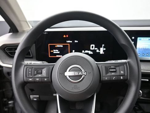 New 2025 Nissan Kicks SV w/ SV Premium Package AWD/4WD image 19