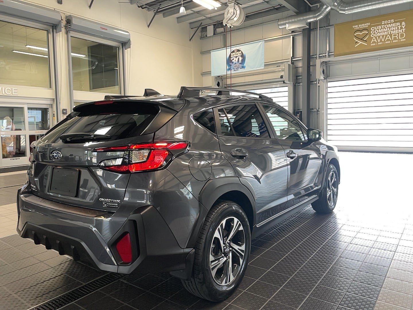 Used 2024 Subaru Crosstrek 2.0i Premium AWD/4WD image 9