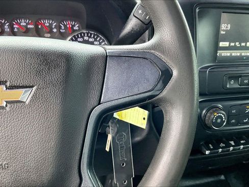 Used 2018 Chevrolet Silverado 3500 W/T AWD/4WD image 28