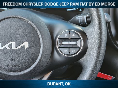 Used 2025 Kia Soul LX w/ LX Technology Package image 21
