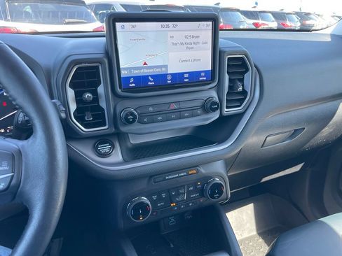 Used 2022 Ford Bronco Sport Outer Banks w/ Tech Package AWD/4WD image 10