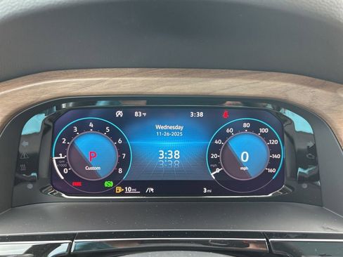 New 2026 Volkswagen Atlas SE image 25