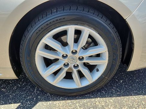 Used 2015 Toyota Avalon XLE FWD image 7