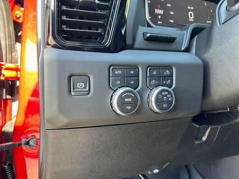 New 2025 GMC Sierra 2500 AT4X w/ AT4X AEV Edition image 21