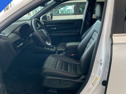 Used 2023 Honda CR-V Sport Touring image 3