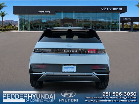 Certified 2024 Hyundai Ioniq 5 SE RWD image 5