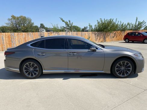 Used 2018 Lexus LS 500 AWD image 7