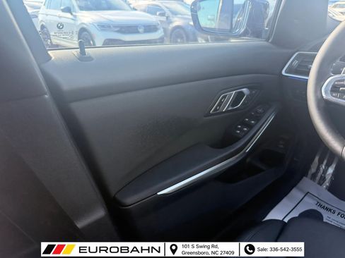 Used 2021 BMW 330i Sedan RWD image 38