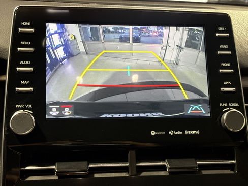 Used 2022 Toyota Avalon XLE FWD image 20