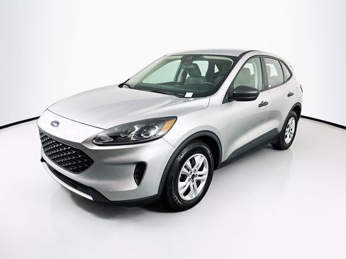 Used 2020 Ford Escape S image 3