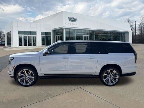 New 2026 Cadillac Escalade ESV Sport w/ Touring Package AWD/4WD image 6