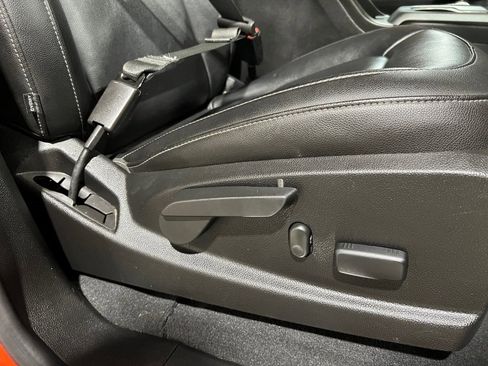 Used 2019 Chevrolet Colorado ZR2 image 15