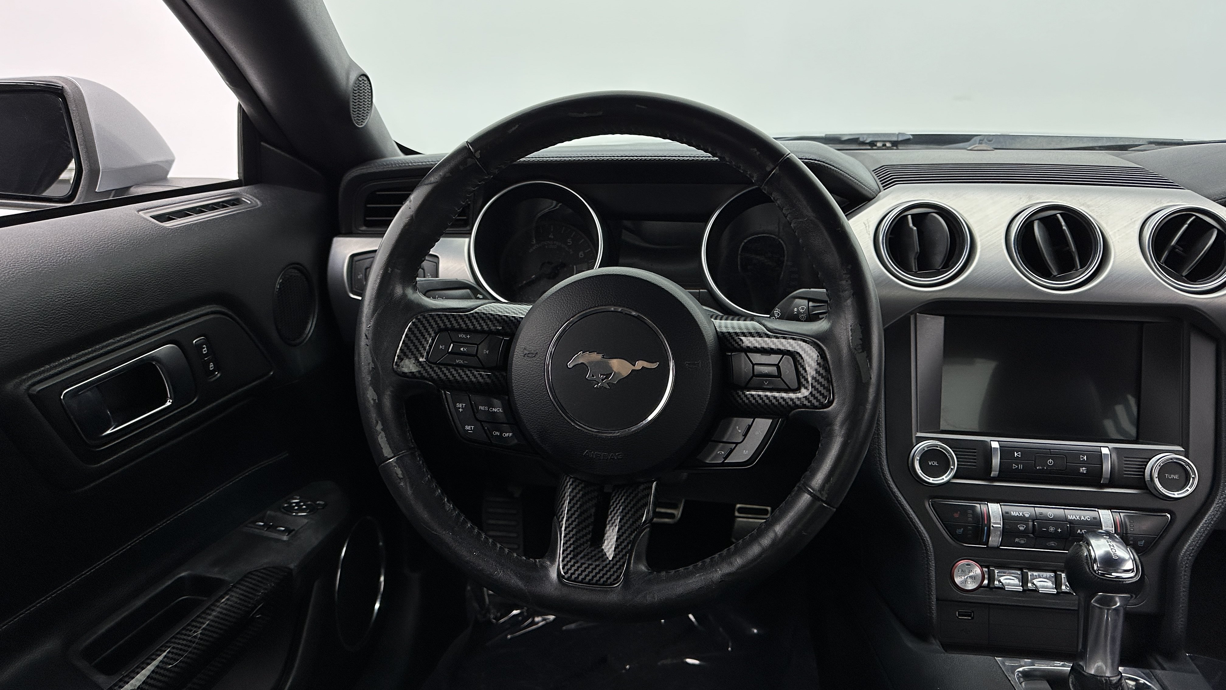 Used 2023 Ford Mustang Premium RWD image 26