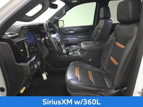 Used 2022 GMC Sierra 1500 AT4 w/ AT4 Premium Package AWD/4WD image 14