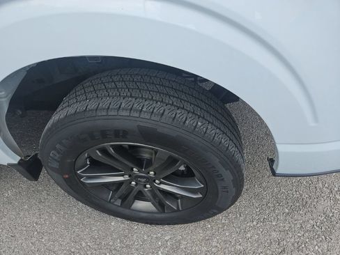 Used 2022 Ford F150 XLT w/ Equipment Group 302A High RWD image 12