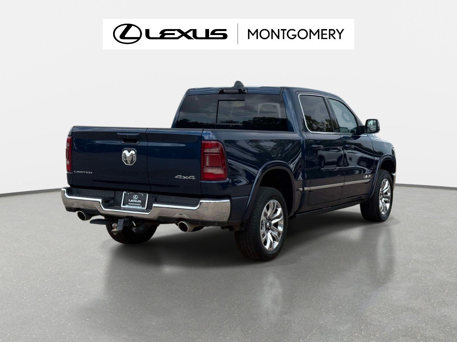 Used 2024 RAM 1500 Limited AWD/4WD image 3