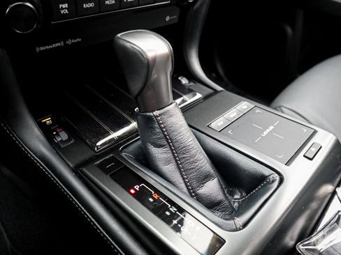 Used 2023 Lexus GX 460 Premium w/ Premium Package image 26