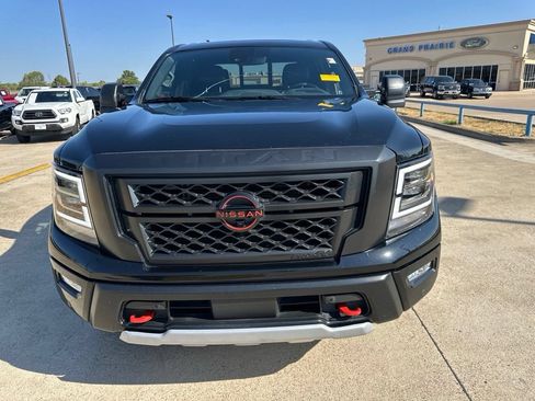 Used 2024 Nissan Titan PRO-4X w/ Pro-4x Convenience Package AWD/4WD image 2