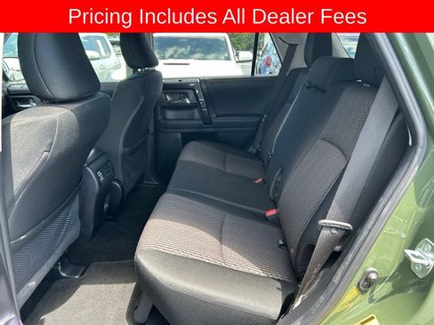 Used 2022 Toyota 4Runner TRD Off-Road AWD/4WD image 15
