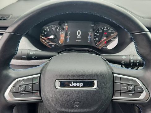 Used 2022 Jeep Compass Latitude w/ Convenience Group AWD/4WD image 19