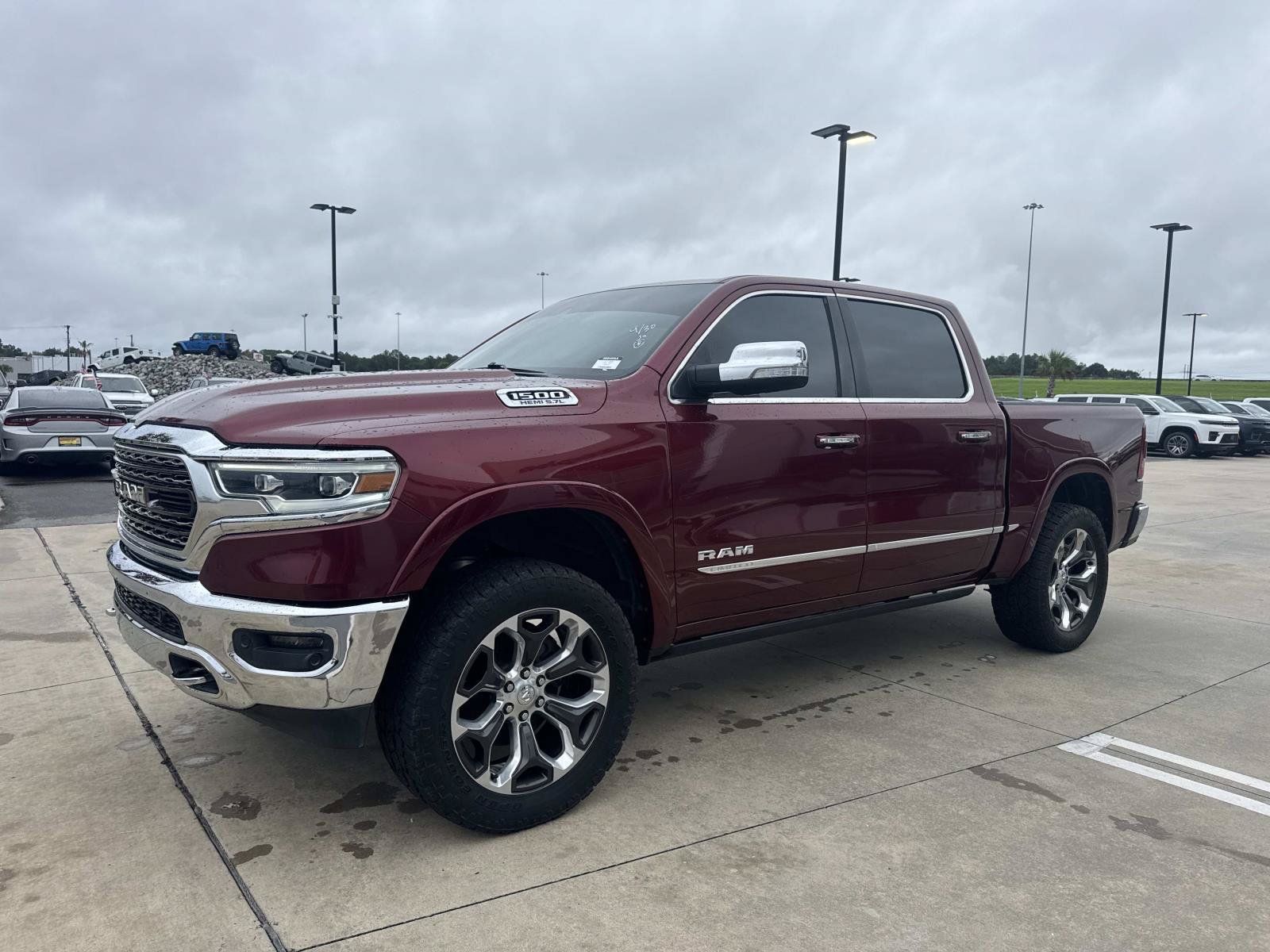 Used 2019 RAM 1500 Limited RWD image 3