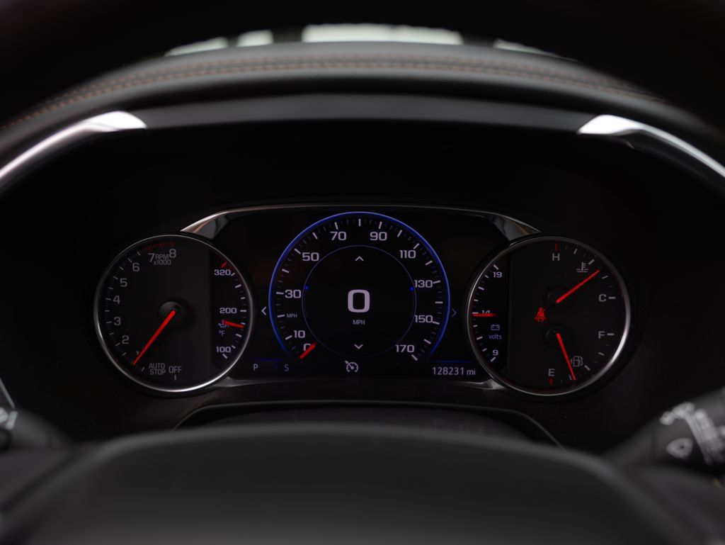 Used 2020 Chevrolet Blazer Premier w/ Driver Confidence II Package FWD image 20