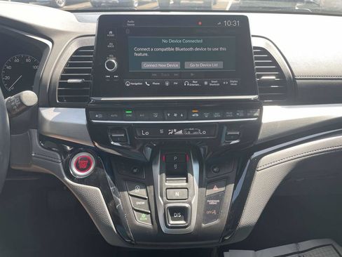 Used 2025 Honda Odyssey Touring image 21