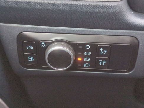 Certified 2024 Ford Maverick XLT image 29