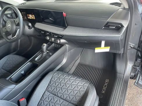 New 2025 Nissan Kicks SV w/ SV Premium Package image 16