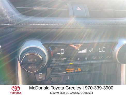 Used 2021 Toyota RAV4 XLE w/ Convenience Package AWD/4WD image 19
