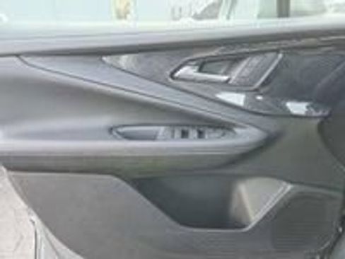 New 2025 Chevrolet Blazer EV LT AWD/4WD image 25