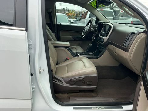 Used 2016 GMC Canyon SLT AWD/4WD image 14