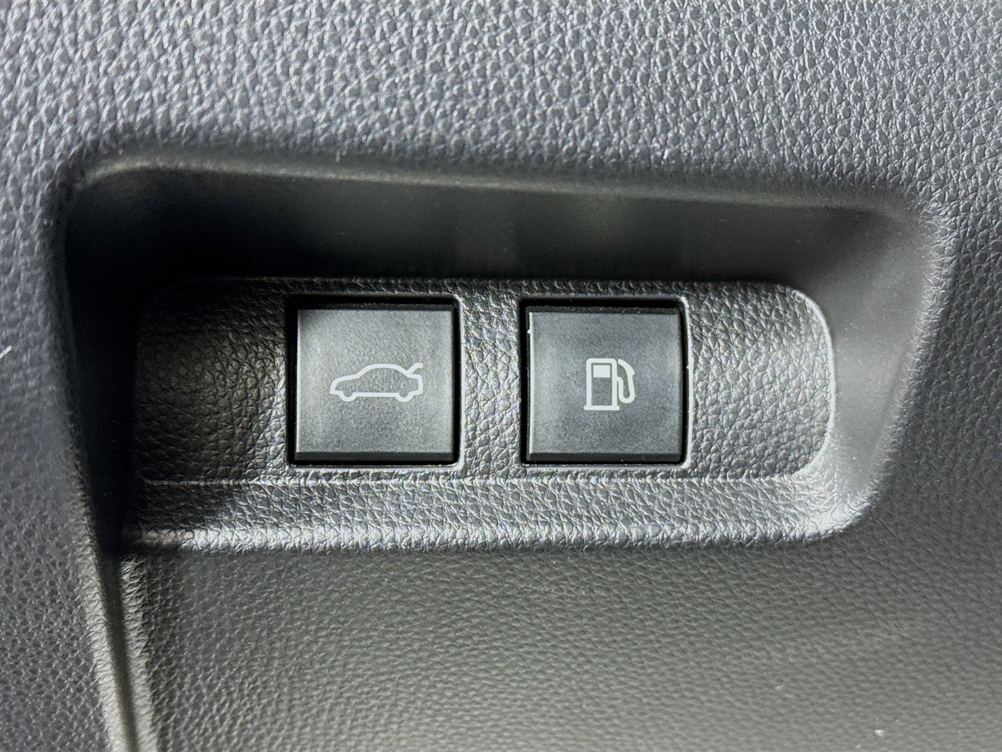 Used 2024 Toyota Crown AWD/4WD image 10