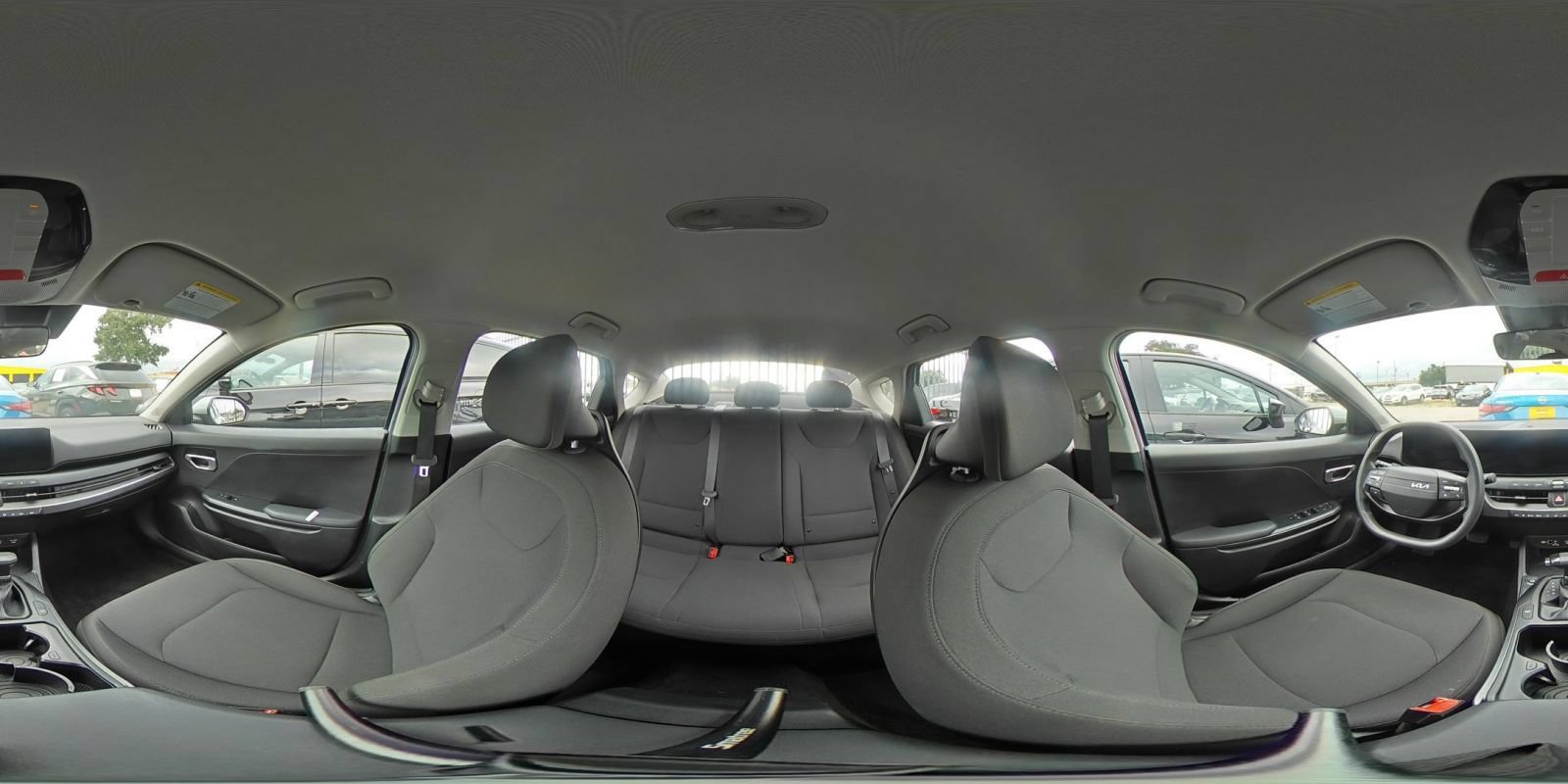 Used 2026 Kia K4 FWD image 40