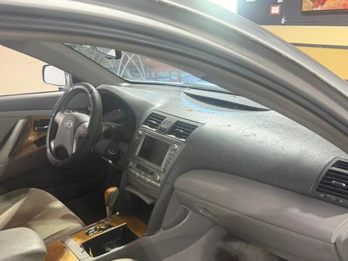 Used 2007 Toyota Camry XLE image 10