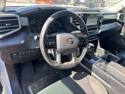 Used 2022 Toyota Tundra SR5 w/ SR5 Convenience Package image 22
