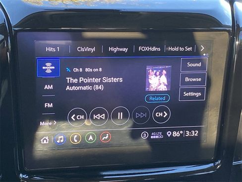 Used 2020 Chevrolet Traverse Premier w/ Redline Edition image 16