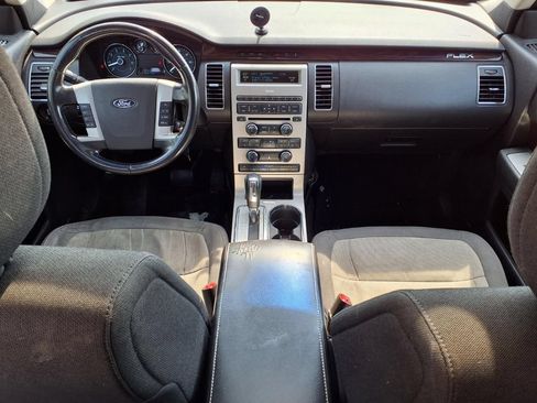 Used 2010 Ford Flex SEL FWD image 8