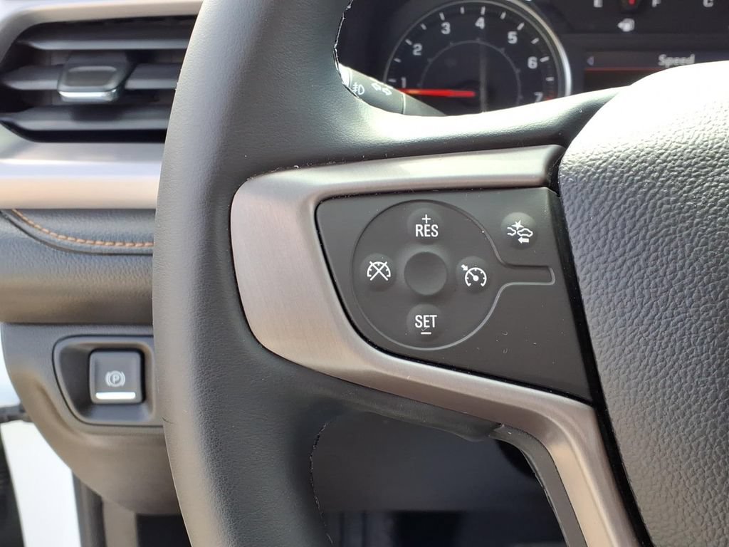 Used 2023 GMC Acadia AT4 AWD/4WD image 12