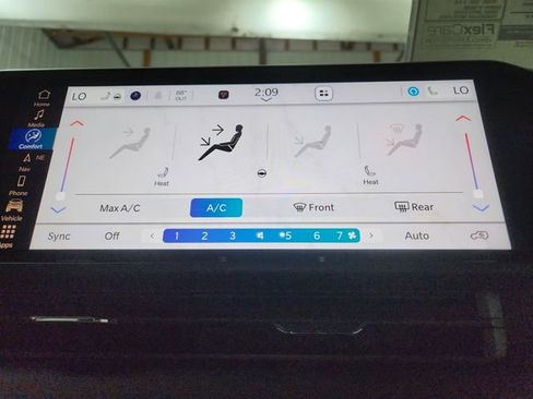 New 2026 Jeep Wrangler Unlimited Rubicon AWD/4WD image 33