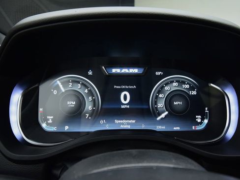 New 2026 RAM 1500 Big Horn AWD/4WD image 20