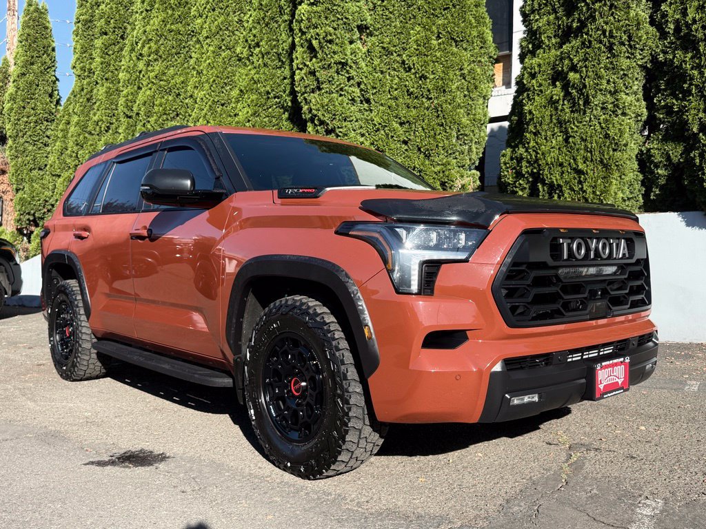 Used 2024 Toyota Sequoia TRD Pro AWD/4WD image 3