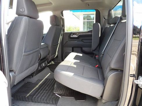 Certified 2025 Chevrolet Silverado 1500 LT AWD/4WD image 29