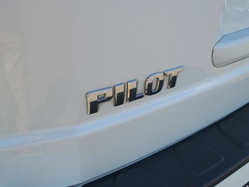 Used 2014 Honda Pilot Touring image 37