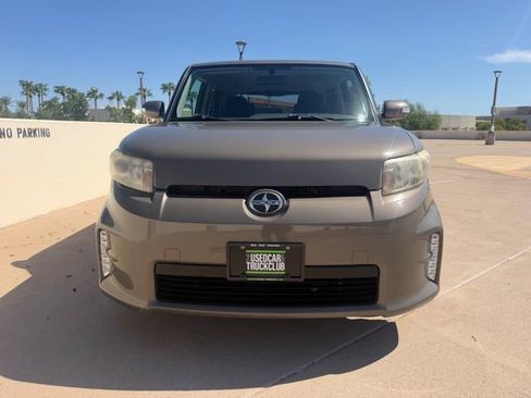 Used 2013 Scion xB FWD image 14