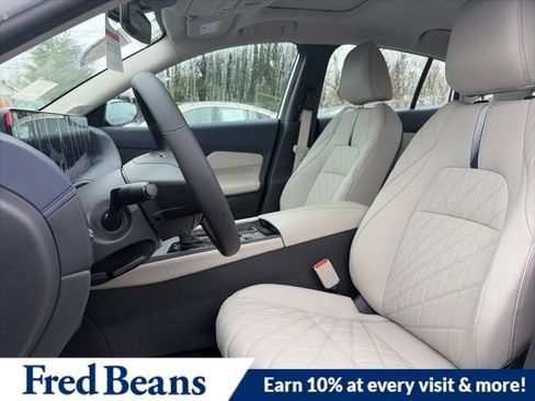 New 2026 Nissan Sentra SL w/ Floor Mat Package FWD image 13