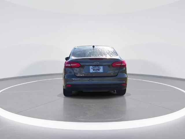Used 2018 Ford Focus SE FWD image 7