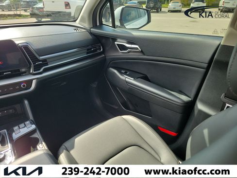 Certified 2023 Kia Sportage EX FWD image 16