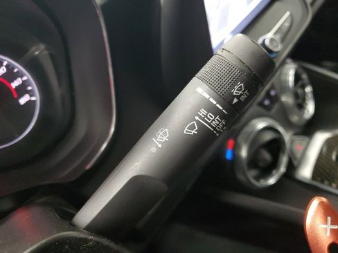Used 2019 Chevrolet Camaro LT image 24