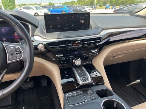 Used 2023 Acura MDX FWD w/ Technology Package image 18